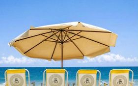 Flat Oka Beach